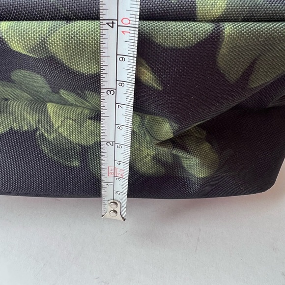 NWT Herschel supply company nova mini backpack - Picture 9 of 10